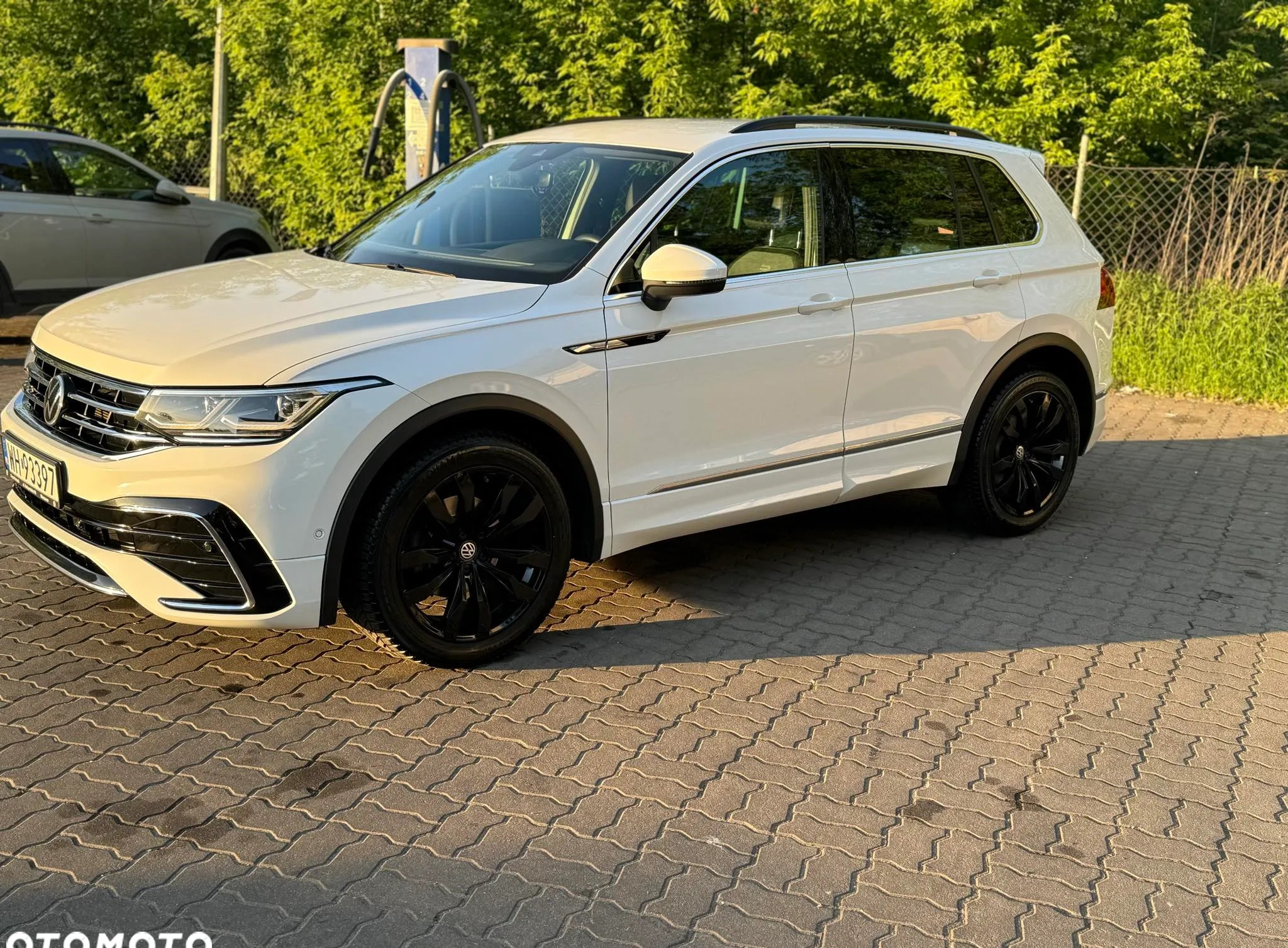 Volkswagen Tiguan cena 139000 przebieg: 70500, rok produkcji 2020 z Warszawa małe 172